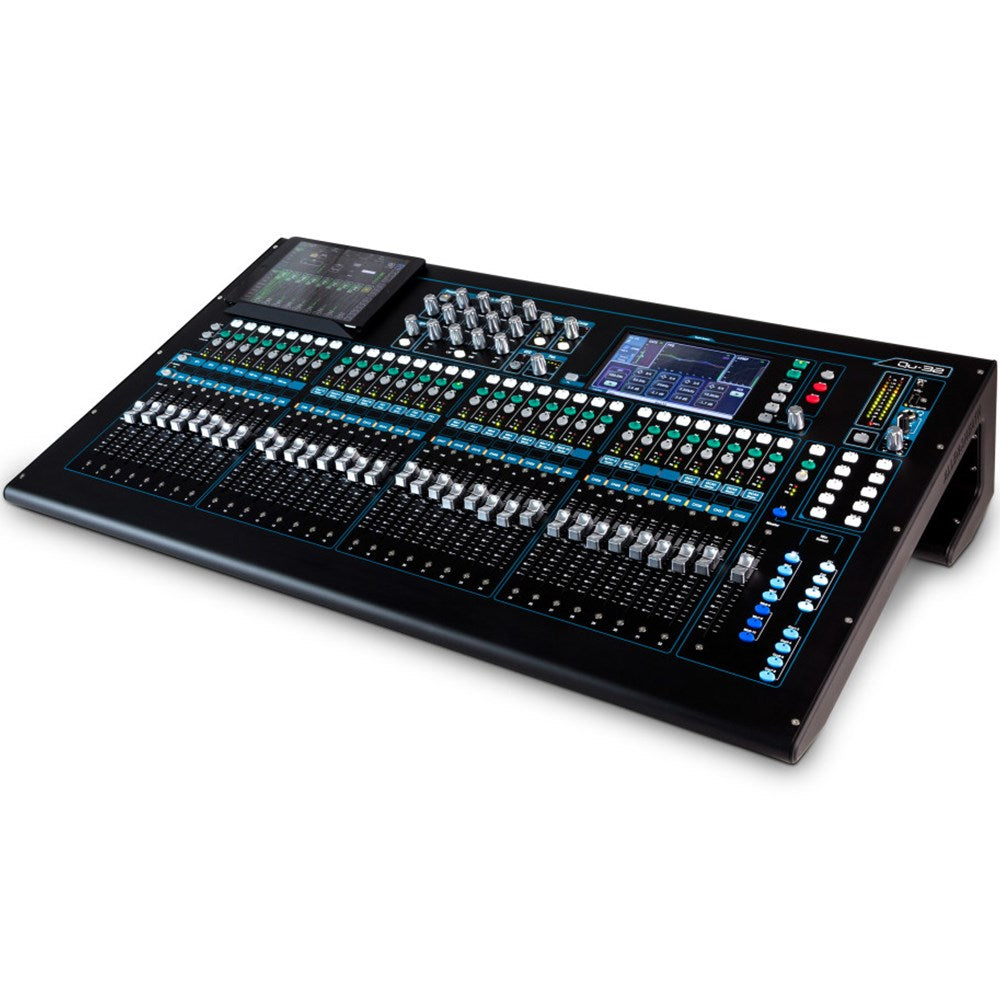 Allen & Heath Qu32 38 in / 28 out Digital Mixer in Roadcase (Open Box)