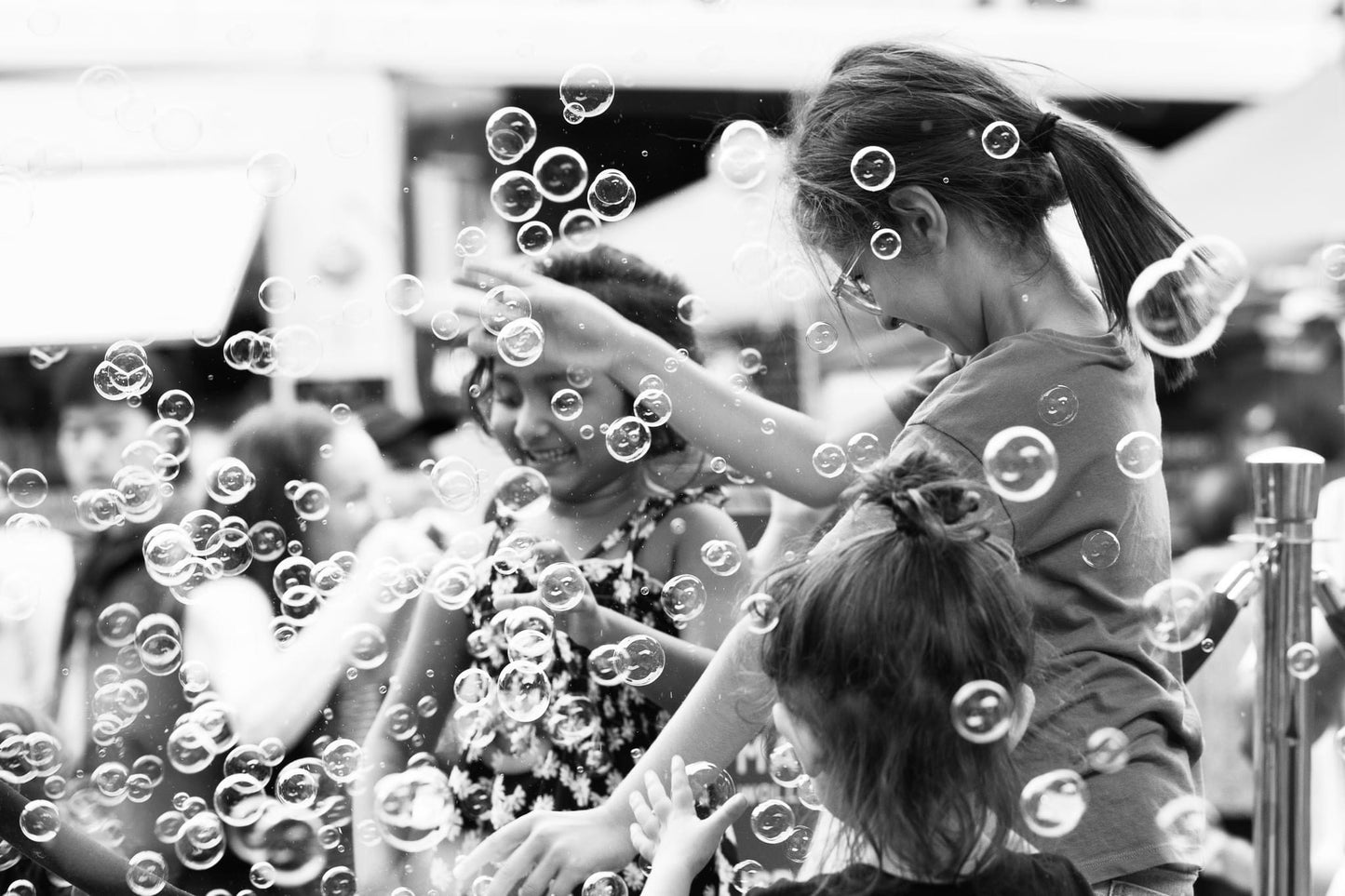 Hire - Small Bubble Machine with Wireless Remote (Incl 1L Bubble Fluid)