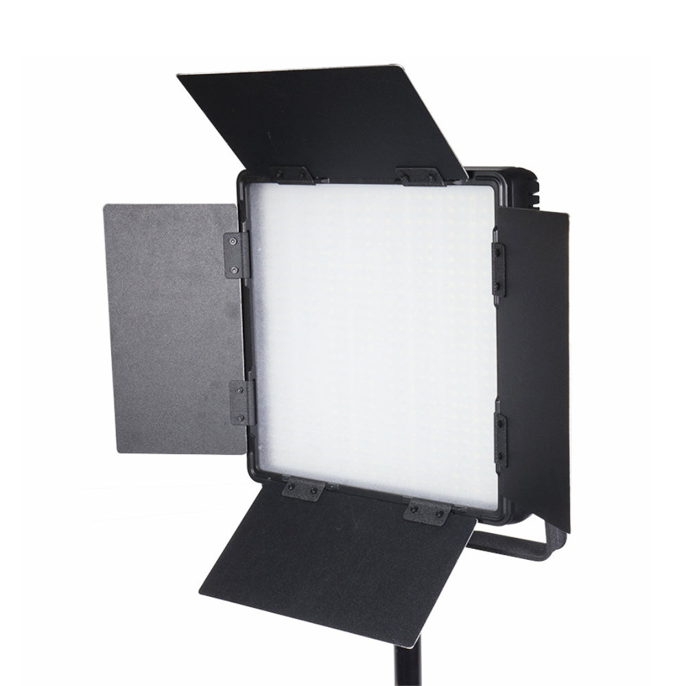 Hire - NANLITE VIDEO LIGHT KIT WITH STAND+BAG (PER LIGHT)