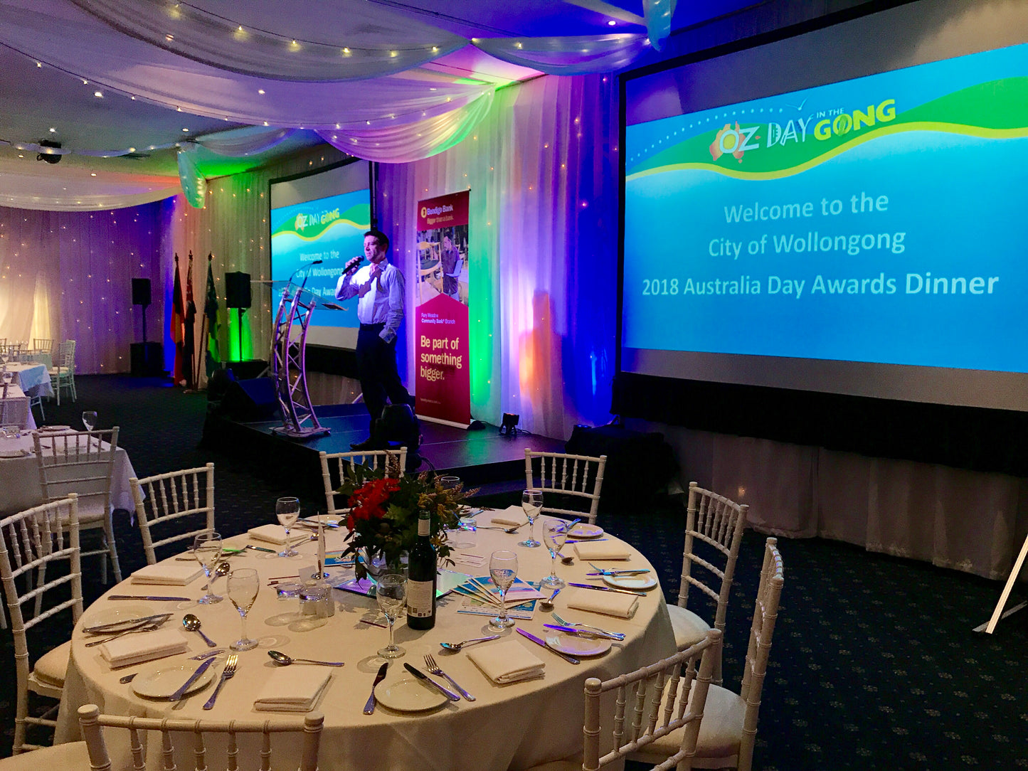 Hire - Fast Fold Projection Screen with Projector