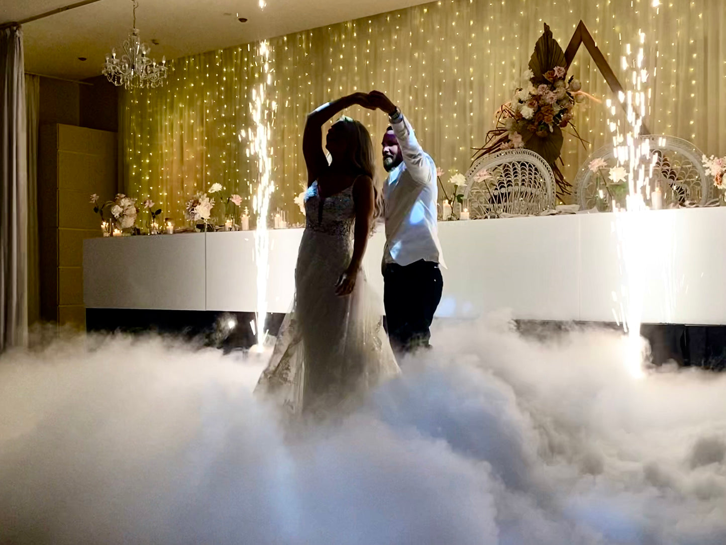 Wedding Fireworks Spark Machines & Dryice Special FX Package