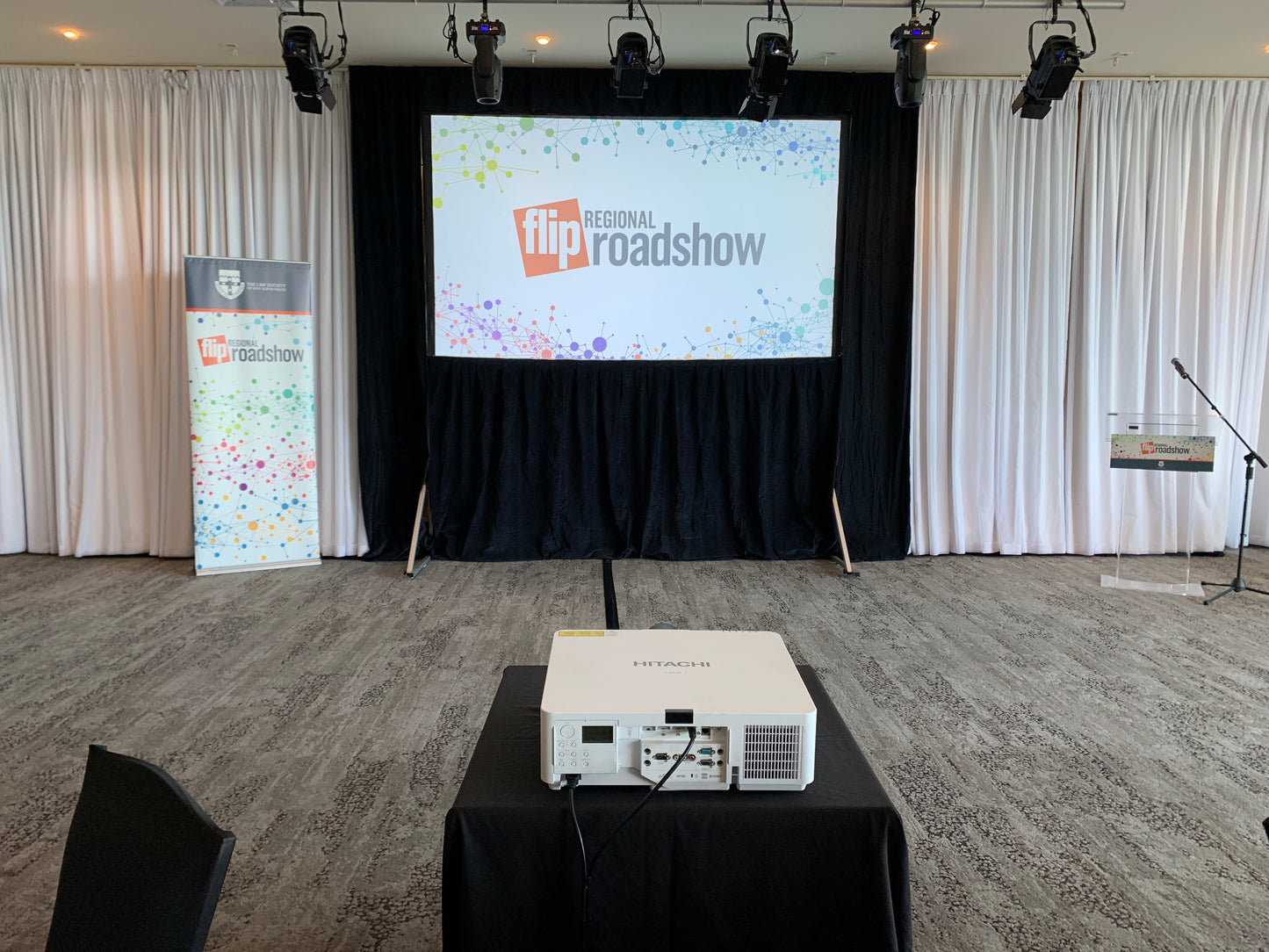 Hire - Fast Fold Projection Screen with Projector