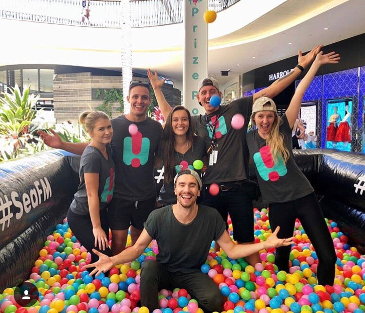 Giant inflatable 2025 ball pit