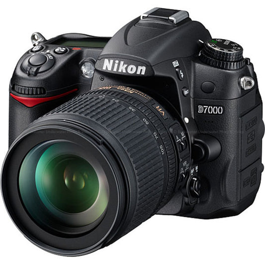 Hire - Nikon D700 Camera with 18-105 Len + SB 800 Flash